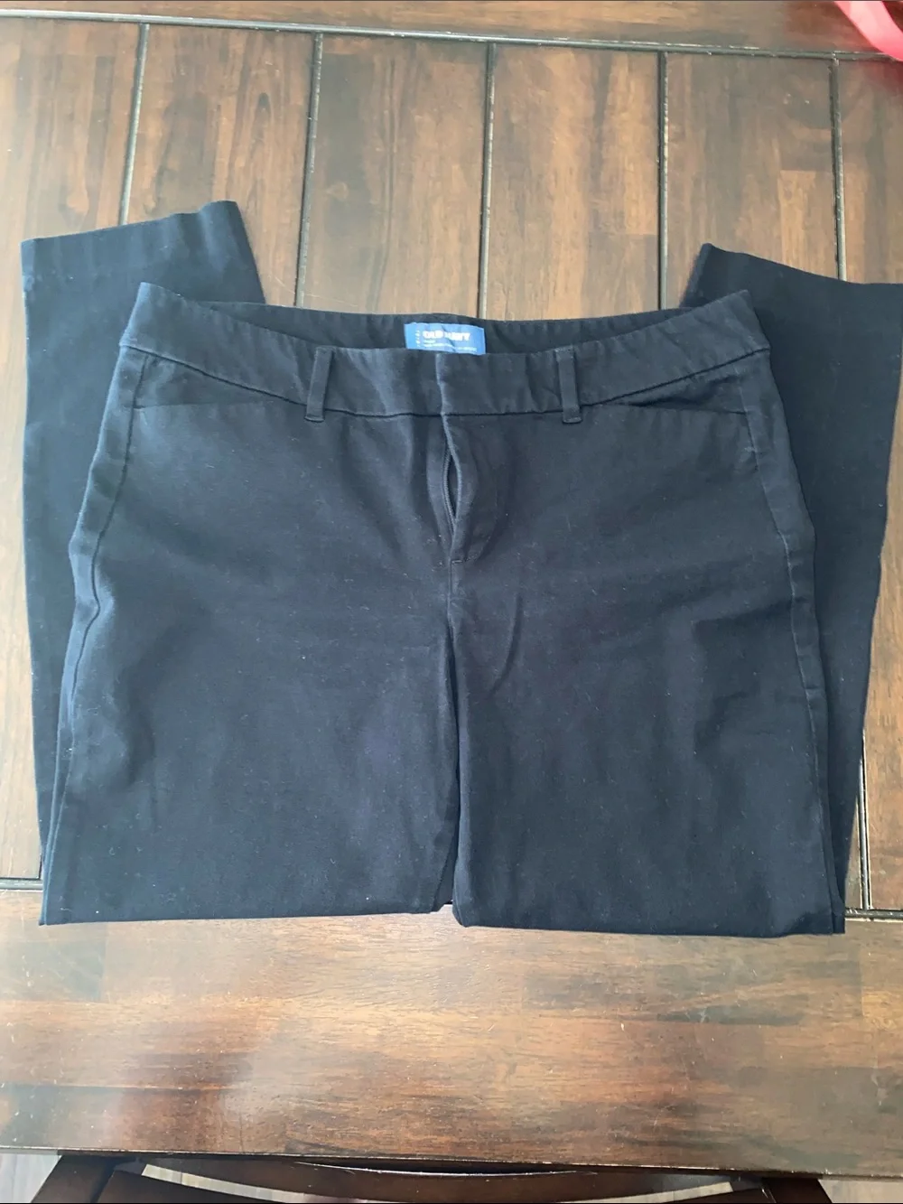 Old Navy Black Women's Pixie Mid-Rise Pants - Picture 2 of 3